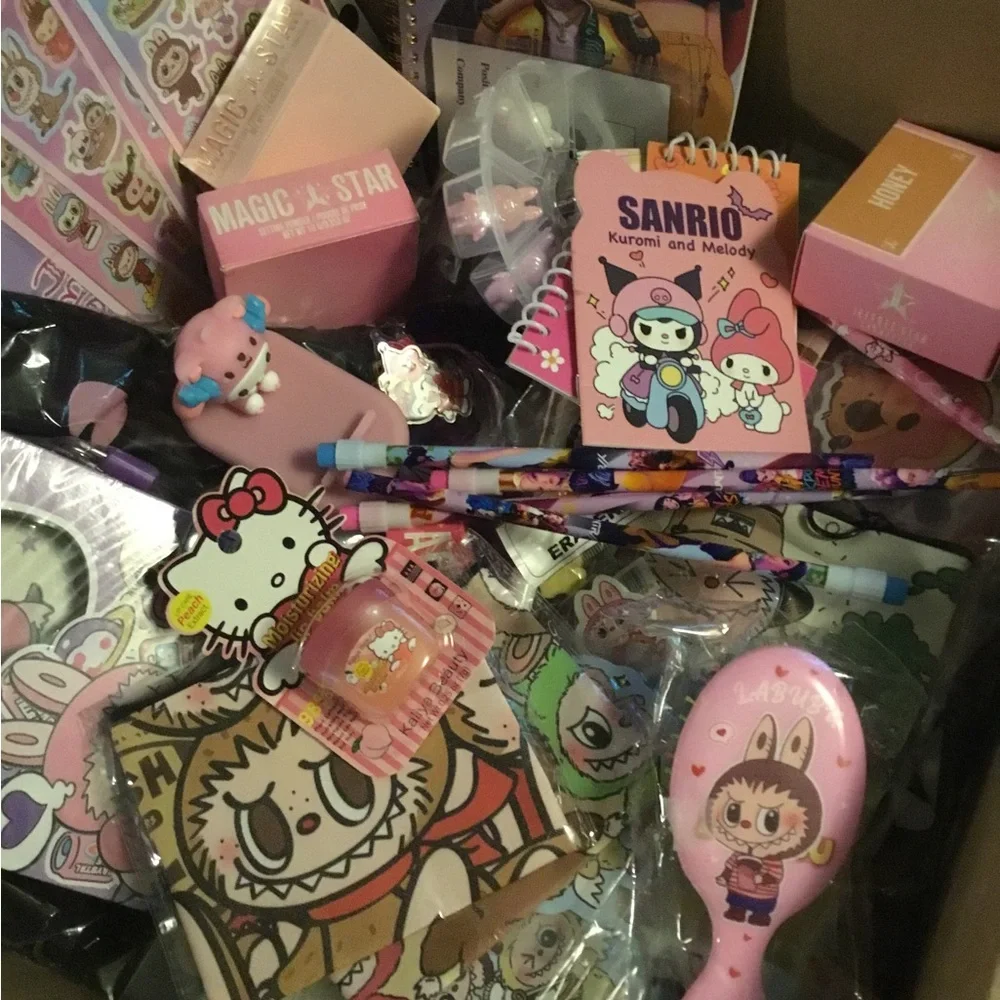 Hello Kitty assorted hello